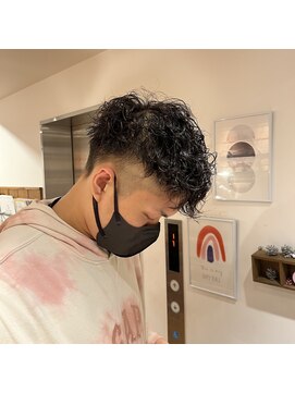 エクリ 麻布十番(equri) スパイラルパーマ