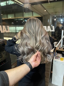 ラフ(LAFF) #黒髪#ボブルフ#ネビージュ#小顔#ワンレン