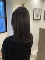 ムーン ティコブラーエ(moon tico brae)&nbsp;1月【イメチェンヘアスタイル/モードヘア/ダークアッシュ】