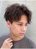 【黒髪波巻きツイストスパイラルパーマ、韓国風メンズカット】