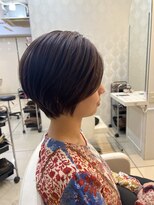 フレア(FLAiR) ２０代３０代襟足スッキリ丸みショート