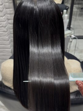 バレット 表参道(VALETTE) 高濃度ケラチントリートメントでツヤツヤに