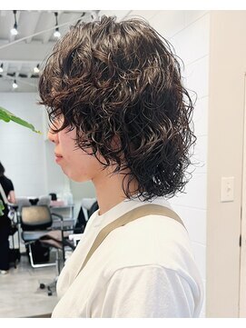 ラレイ ハラジュク(Lalei harajuku) ウルフ/ウルフカット/スパイラルパーマ/パーマ女子/原宿パーマ