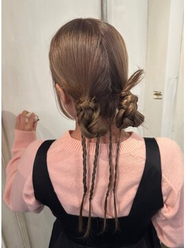 アーク(ARC+) ツイン団子アレンジ