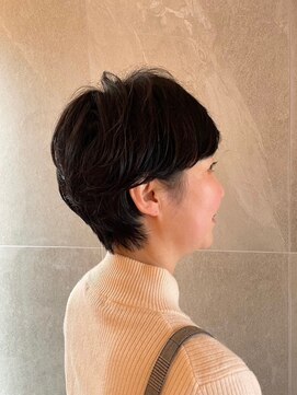トップヘアーテラス(TOPHAIR TERRACE) フェザーショート