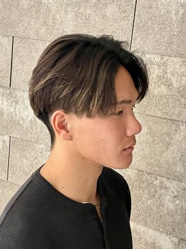 ニアウ 伊勢崎連取店(Niau) センターパートニュアンスパーマフェザーパーマ