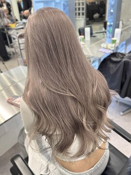 サンクマーケット 渋谷(cinq MARKET) 渋谷ミルクティーベージュハイトーンカラーヘーゼルベージュ韓国