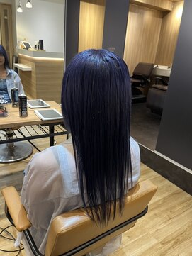 アロマヘアルーム 横浜店(AROMA hair room) ブルーブラックストレート/透明感ロング/艶髪カラー