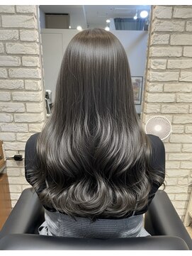 ルームス(ROOMS) 【大人艶ロング】白髪をぼかす、透明感アッシュグレージュ