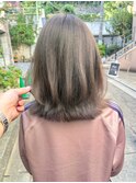 原宿表参道 明る過ぎないナチュラルグレージュとローレイヤー＊