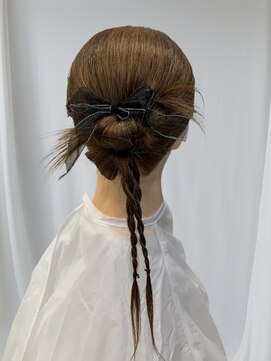 アヴソリューク(Absoluk) カチモリツインポニー