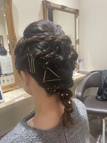 クリック 武蔵新城店(CLiC)&nbsp;結婚式お呼ばれ編みおろしstyle