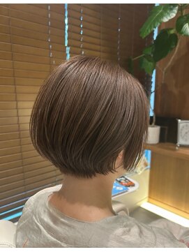 ラメールアヴェダ イオンモール秋田店(Lamelu AVEDA) 丸みショートボブ