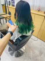 エミタス 柳通り(Emitas.)&nbsp;【和歌山美容室】グラデーション×グリーン
