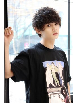 ネイビー(NAVY) 韓国ショートレイヤー ソフトツイストパーマ 3Dマッシュ 束感