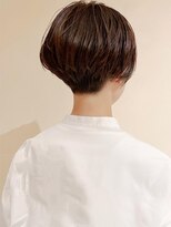 トップヘアー アヴェニュー 刈谷(TOPHAIR Avenue)&nbsp;シルエットが綺麗なショートスタイル/アースカラー