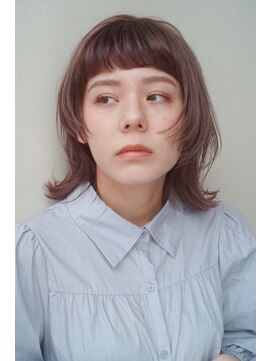 レジュアル(RESSUAL) ピンク　大人かわいい　フェザーバング　マッシュウルフ