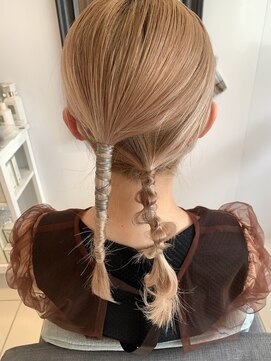 フェリーチェ(Felice) 紐アレンジ タイトツインテール 個性派 たまねぎ セット