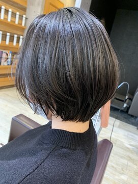 トレ(tre.) 甲子園口/髪質改善/ショート/ハイライト/酸性ストレート