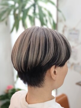 ラグラスヘア(LAGRAS HAIR) 白髪ぼかしにアンブレラカラー