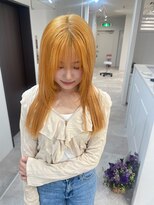 ヴィア(Via)&nbsp;レイヤーカット／オレンジカラー／ハイトーン／ダブルカラー/