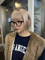 レコ 渋谷(LECO) ホワイトベージュハイトーンボブ