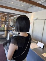 リトン(reton) 黒髪×切りっぱなしボブ