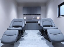 フィル(FiL)の雰囲気（こだわりのゆったりくつろげるシャンプースペース）