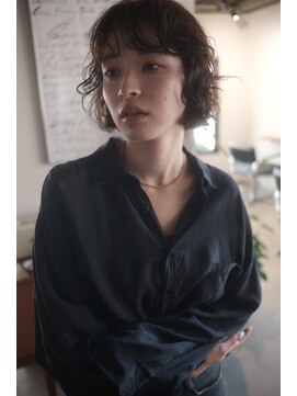 ハー(her) コンパクトボブ×無造作パーマ｜her都立大学