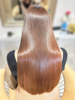 ルピナス(Lupinus)の写真/【髪質改善/縮毛矯正】年齢とともに気になるお悩みも大人女性の為のヘアケアで髪質改善を叶えます。