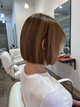 アノ 駒沢(ano) 極艶美髪ベージュボブ