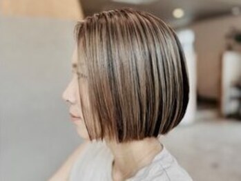 ボタン(botan)の写真/大人女性から高い支持を得る“botan”のカット技術。自宅でも再現しやすいStyleをご提案。