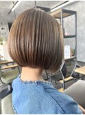 ショートボブ