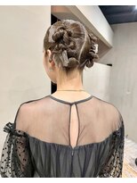 ヘアー アイス ルーチェ(HAIR ICI LUCE)&nbsp;お呼ばれツインアレンジ♪ガーリーお団子ヘアアレンジ