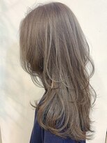 レイラバイアフロート 吉祥寺(Lila by afloat) ウルフカット/ロングレイヤー/グレージュアッシュ20代30代40代