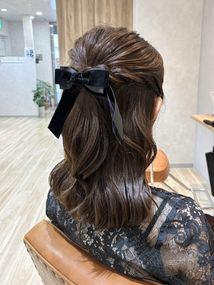 ハーフアップ/ヘアセット/ミディアム/お呼ばれヘア/結婚式参列 