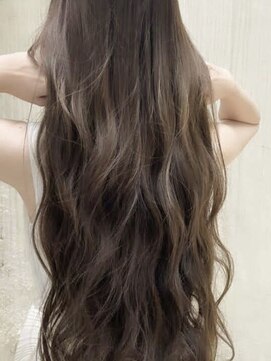 カリーナコークス 原宿 渋谷(Carina COKETH) 韓国風レイヤーカットインナーカラー.ダブルカラー.ケアブリーチ