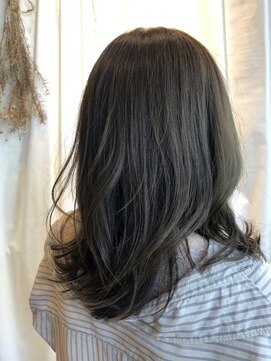 アトリア ヴィラ 横浜(Atria Villa) ナチュラルカールミディ