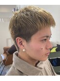 ホロホロ Hair メンズブリーチアッシュゴールド