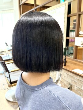 ネオリーブカップ 町田店(Neolive capu) 切りっぱなしボブ【町田/jr町田/町田駅】