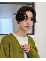 キュー(Cue_)&nbsp;メンズセンターパートニュアンスパーマハイライトカラー/表参道