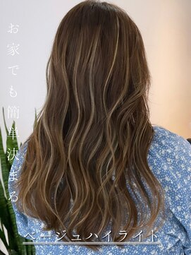 ヨロ 小岩(YOLO) ハイライトカラーミルクティーベージュケアブリーチダブルカラー