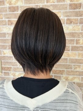 ヘアーグロウ(hair grow) ショートボブ