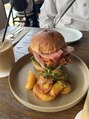 ノーリミット 梅田 茶屋町(No Limit) 休みの日は美味しい物をたべるのにハマってます!