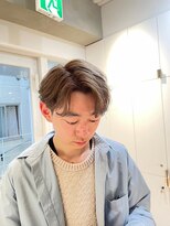 <翁長孝輔>カルマパーマで柔らかく爽やかにキマるナチュラルヘア