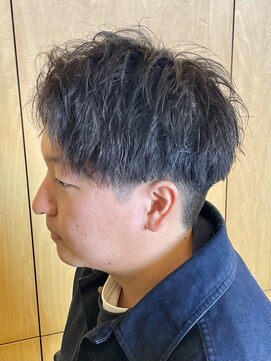 ニアウ 伊勢崎連取店(Niau) 波巻きスパイラルパーマツイストスパイラルパーマシャドウパーマ