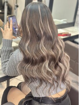 エリーツ(elyts) エクステハイライト【渋谷/渋谷駅】