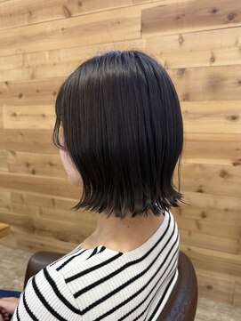 ヘアーチェリーコーク ランプ(HAIR CHERRY COKE Lamp) ＊アッシュグレー×ボブ