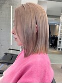 前下がりボブダブルカラーレイヤーカットミルクティーベージュ