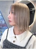 、